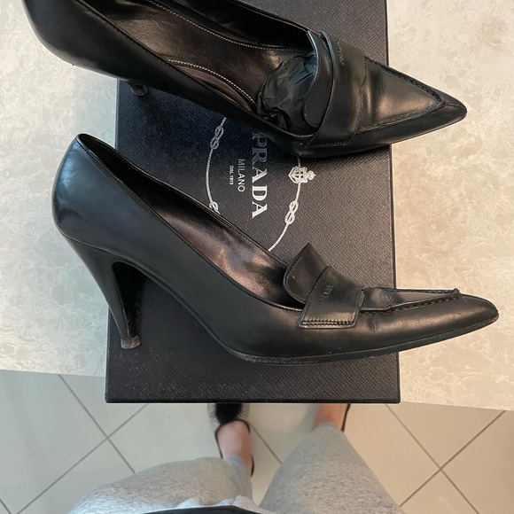 Prada heels - Picture 3 of 6